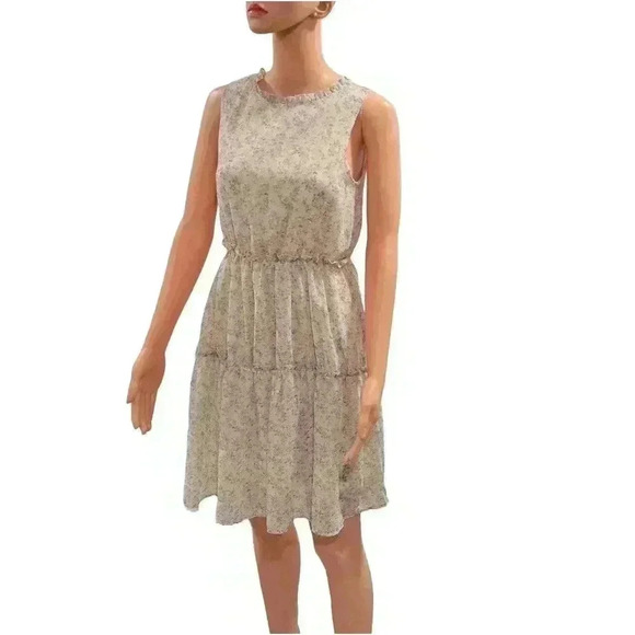 Floral Sleeveless Summer Dress - Picture 2 of 5